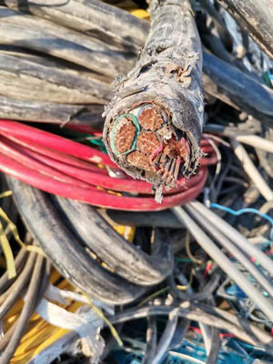廢電(diàn)纜回收公司、廢不(bù)鏽鋼回收、廢電(diàn)纜回收、